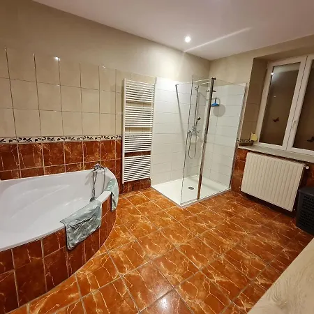 Grand Equipe A La Ferme, Ideal Pour Familles Et Amis, Avec Terrasse Et Proche De Loisirs - Fr-1-584-295 * Lironville