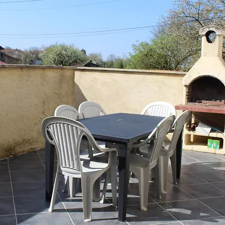 Grand Equipe A La Ferme, Ideal Pour Familles Et Amis, Avec Terrasse Et Proche De Loisirs - Fr-1-584-295 * Lironville