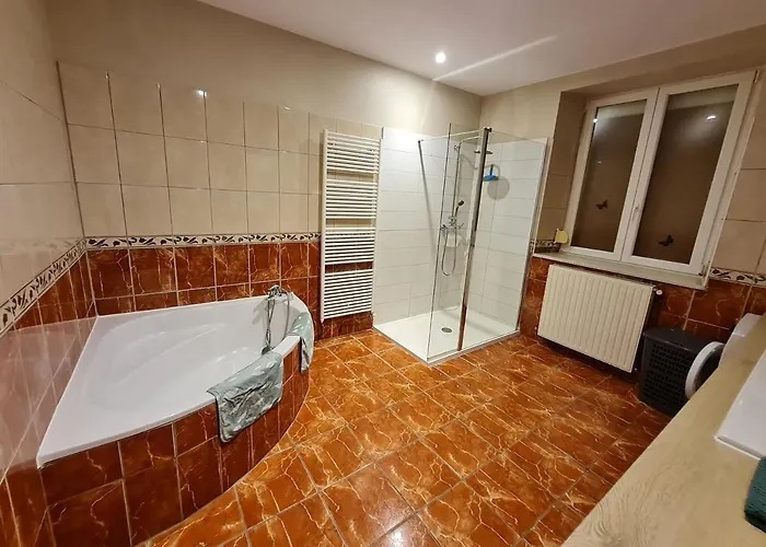 Grand Equipe A La Ferme, Ideal Pour Familles Et Amis, Avec Terrasse Et Proche De Loisirs - Fr-1-584-295 * Lironville