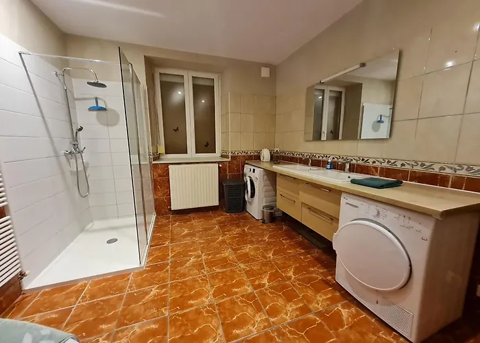 Grand Equipe A La Ferme, Ideal Pour Familles Et Amis, Avec Terrasse Et Proche De Loisirs - Fr-1-584-295